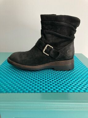 Born Black Suede Ankle Bootie Women Size 7